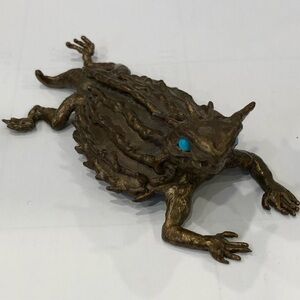 Signed  Charlie Pratt Bronze  Belly Turquoise/Lapis Lizard Sculpture Blue  Eyes